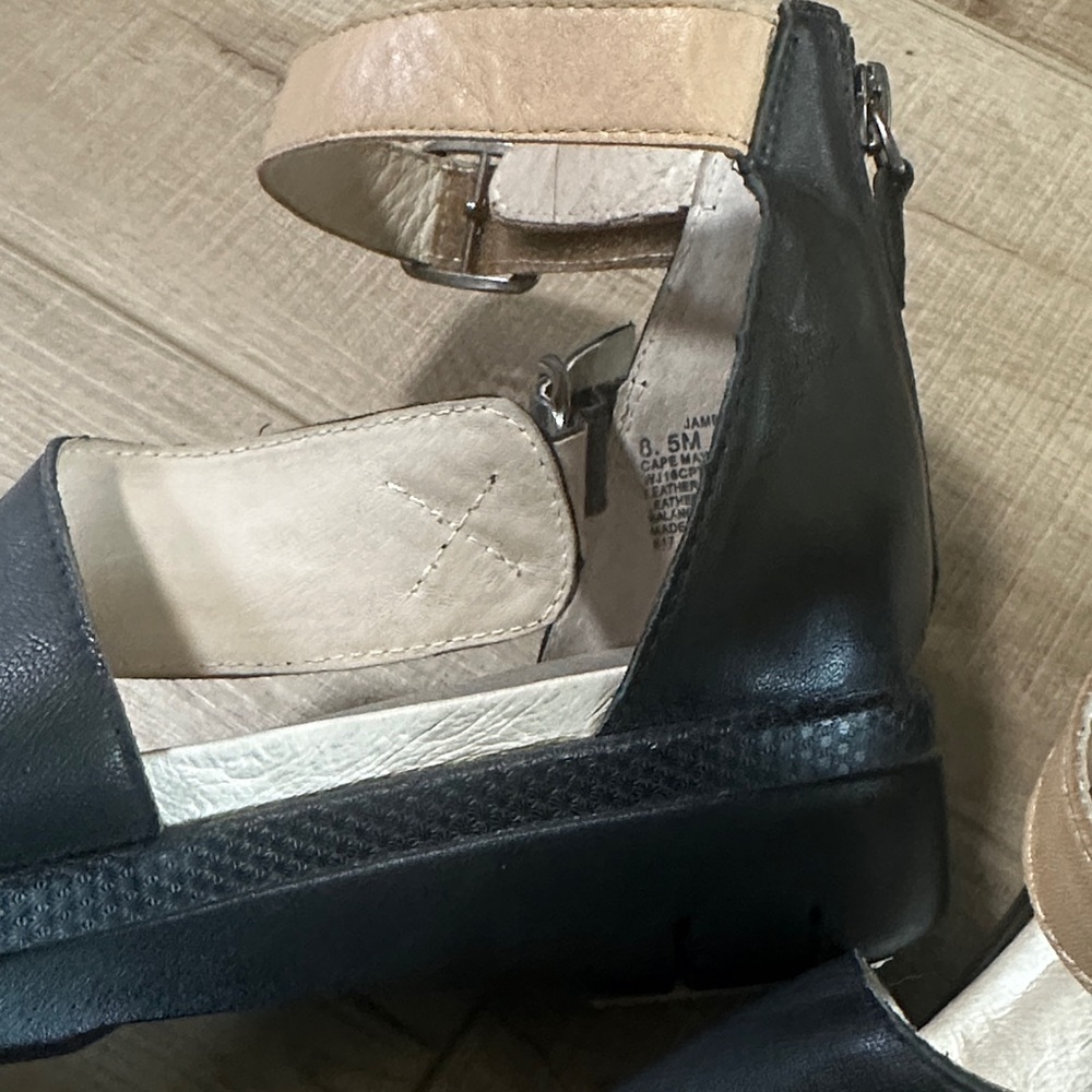 Jambu Black and Tan Strappy Ankle-Buckle Sandals - Picture 5 of 14